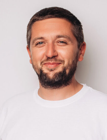 Шапоров Евген